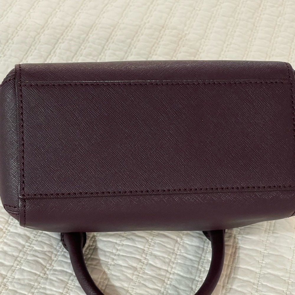 Kate Spade Purse - Picture 2 of 5